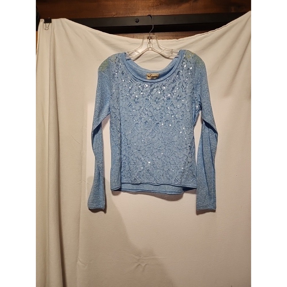 Holister~Junior~Light Blue~Long Sleeve Shirt~Sequin Lace Front~ Size Large